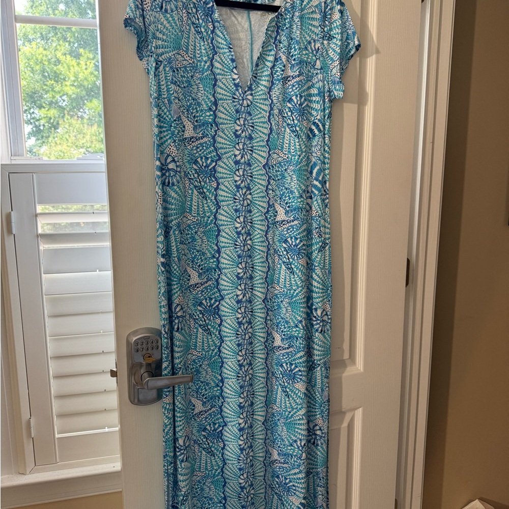 New Lilly Pulitzer Blue and White Patterned Dress CoverUp XL
